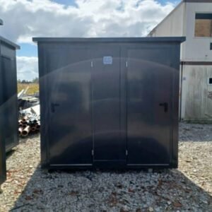 Doppel-Sanitärcontainer mit 2 Kabinen