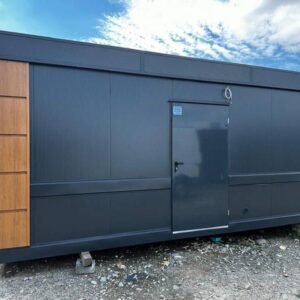 Sanitärcontainer mit Triebzügen