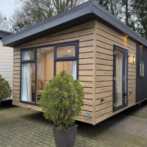 Mobilheim Shelvy (10,15 x 3,7 m)