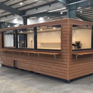 20-Fuß-Schiffscontainer als Café/Bar/Snackbar umgebaut